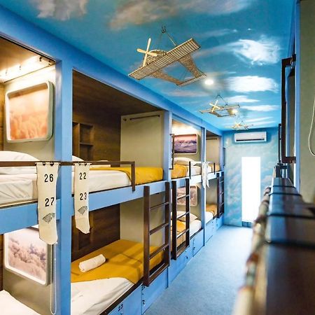 D'Gobers Hostel Seminyak By Gumilang Hospitality ภายนอก รูปภาพ