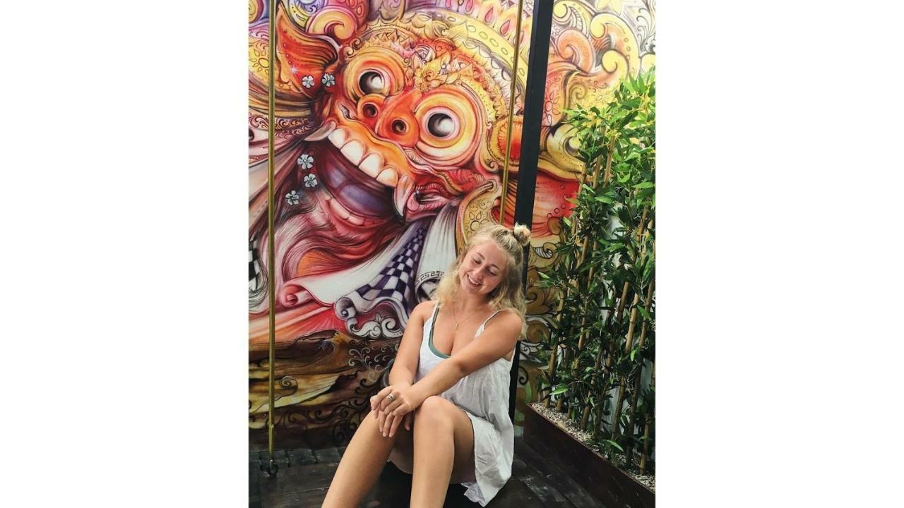 D'Gobers Hostel Seminyak By Gumilang Hospitality ภายนอก รูปภาพ