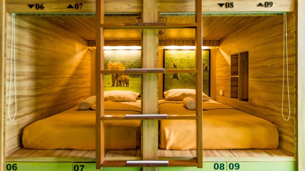 D'Gobers Hostel Seminyak By Gumilang Hospitality ภายนอก รูปภาพ