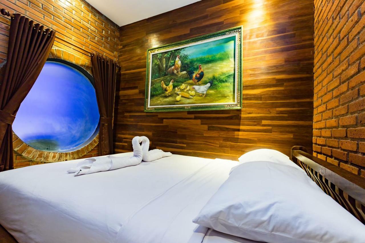 D'Gobers Hostel Seminyak By Gumilang Hospitality ภายนอก รูปภาพ
