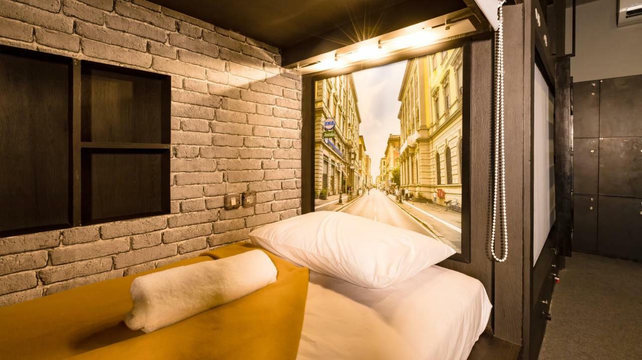 D'Gobers Hostel Seminyak By Gumilang Hospitality ภายนอก รูปภาพ
