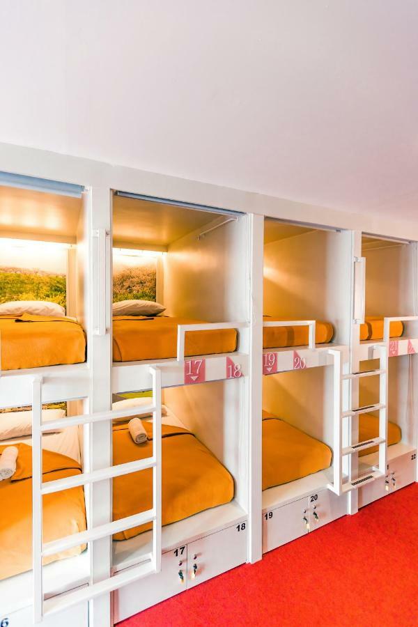 D'Gobers Hostel Seminyak By Gumilang Hospitality ภายนอก รูปภาพ